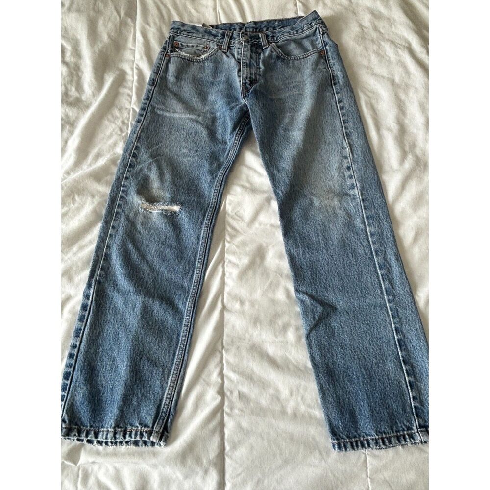 Levis distressed 505s straight leg 32x29 medium wash jeans